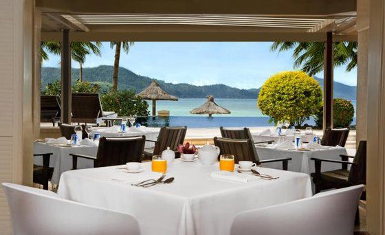 Beach Club Resort Гамільтон Ресторан фото